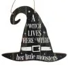 Hexenhut Schild A Witch Lives Here 35cm